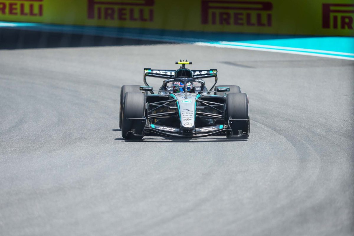 Antonelli visszavág: pole-t szerezve utolért a nehéz sprint Miamiban