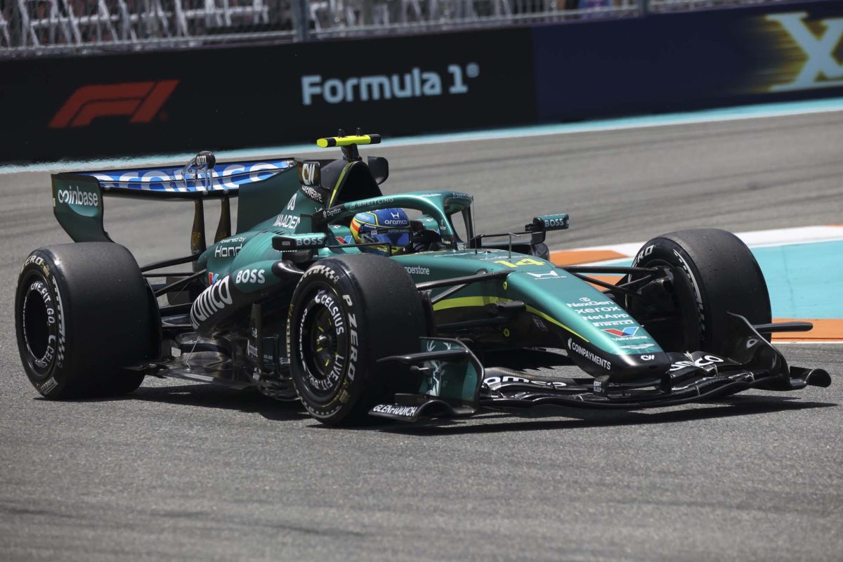 Alonso állja Aston Martin döntését: „Nem pazarolnánk pénzt”