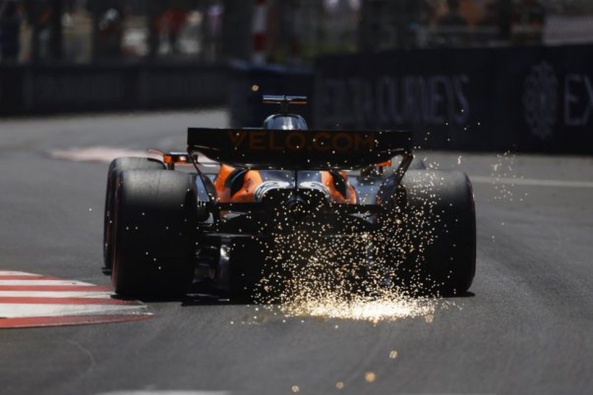 Antonelli folyamatosan figyel Monacóra – Friss F1 hírek és változások