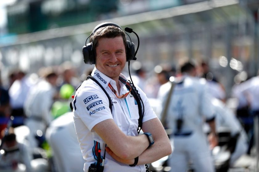 Smedley mérnökökre vadászik: kemény kritika a lassúság miatt a F1-ben