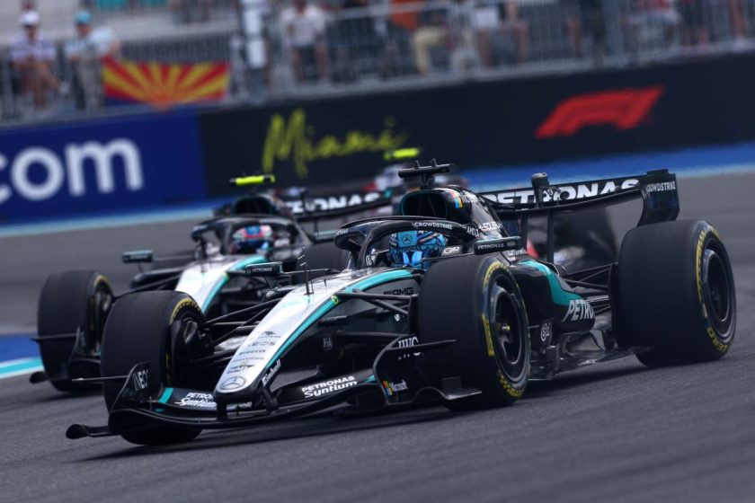 Az F1-es Miami Nagydíj rajtja: Programváltozás érinti a versenynapot!