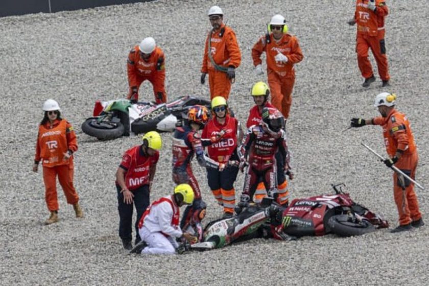 A MotoGP barcelonai esete: túl sok a rajt és a veszély?