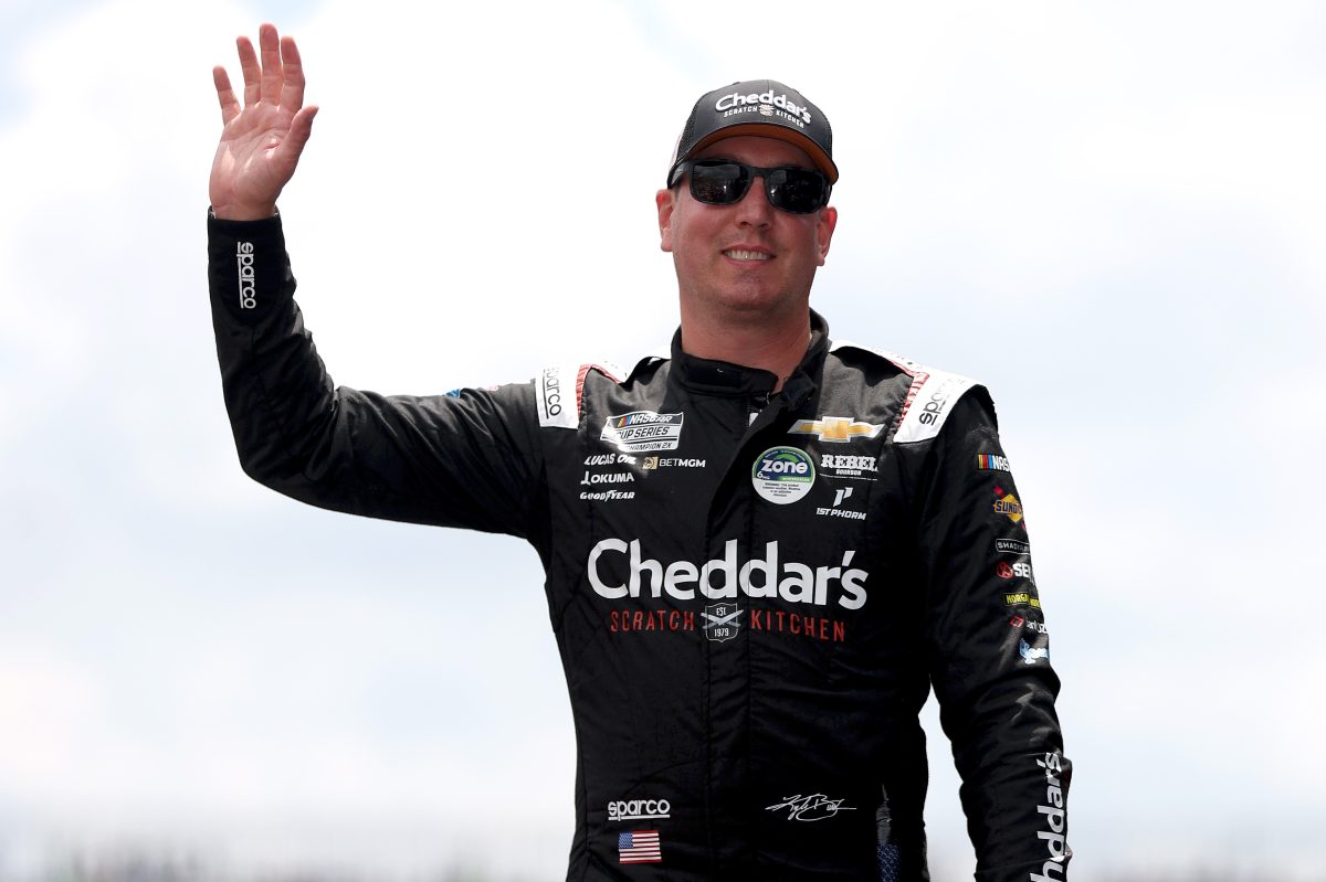 Szeretetteljes búcsú Kyle Buschtól: A csapattársa szívszorító üzenetet hagyott a NASCAR-sztár mellett