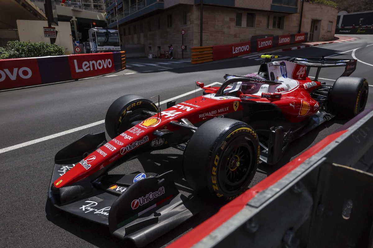 Hamilton az éllovas Monacóban: Vajon felzárkózik-e a Ferrari?