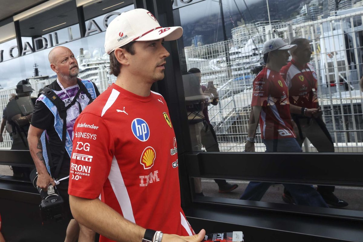 Leclerc tárgyal a McLarennel és a Mercedesszel: Elképesztő átigazolási pletykák a Forma-1 világában