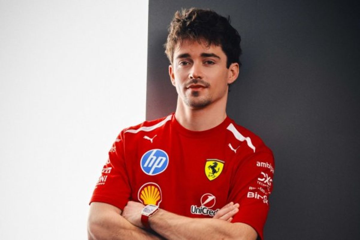 Leclerc-szerződés és Aston-festés: szerdai F1-es hírek